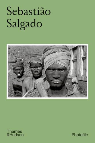 Sebastiao Salgado (Photofile) von Thames & Hudson
