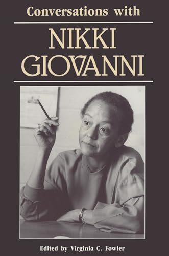 Conversations with Nikki Giovanni (Literary Conversations Series)