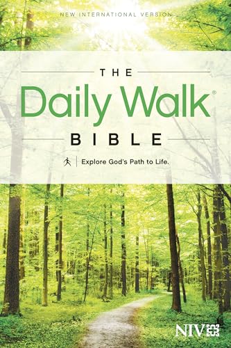Daily Walk Bible-NIV: Explore God's Path to Life: New International Version: Explore God's Path to Life von Tyndale House Publishers