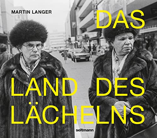 Das Land des Lächelns: Eine westdeutsche Provinz in der 80ern. Das Land des Lächelns: Eine westdeutsche Provinz in der 80ern.