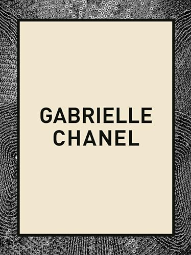 Gabrielle Chanel: 60 Years of Fashion von V&A