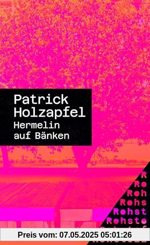 Hermelin auf Bänken
