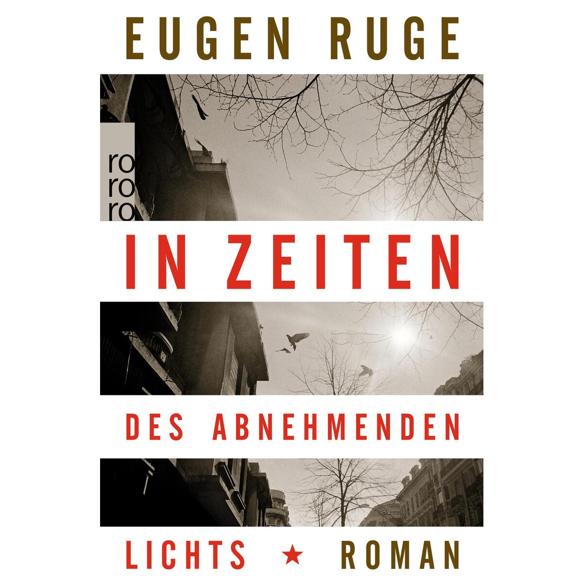 In Zeiten des abnehmenden Lichts von Rowohlt Taschenbuch