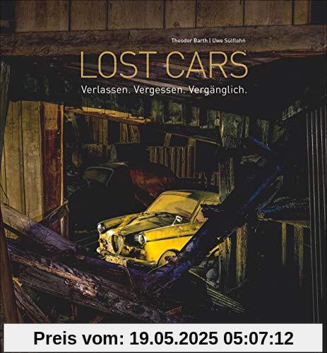 Lost Cars. Und sie leben doch! Nachtaufnahmen verlassener Autos. Ein Bildband mit automobilen Fundstücken an Lost Places: In Scheunen, aber auch im Freien, überwuchert vom Grün.