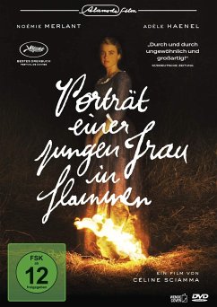Porträt Einer Jungen Frau In Flammen von Alamode Film