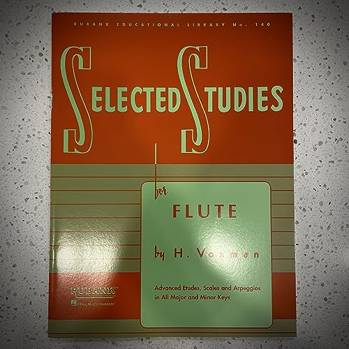 Selected Studies: For Flute (Rubank Educational Library): Advanced Etues, Scales and Arpeggios in All Major and All Minor Keys von Rubank Publications