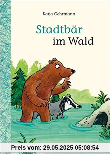 Stadtbär im Wald