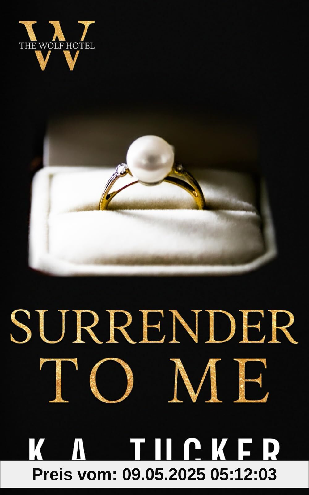 Surrender To Me (The Wolf Hotel, Band 4)