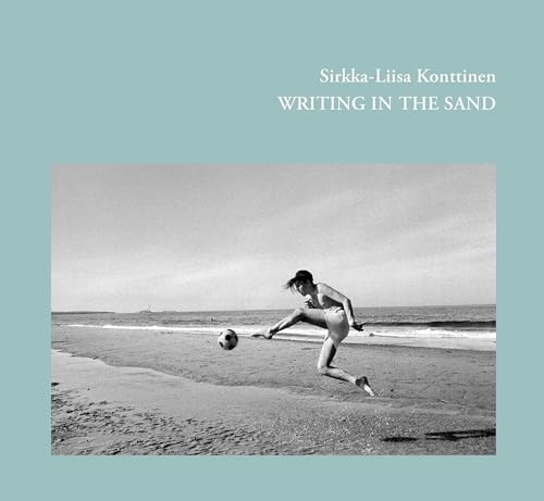 Writing in the Sand von Dewi Lewis Publishing