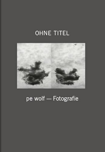 pe wolf – Fotografie / Ohne Titel von Modo Press